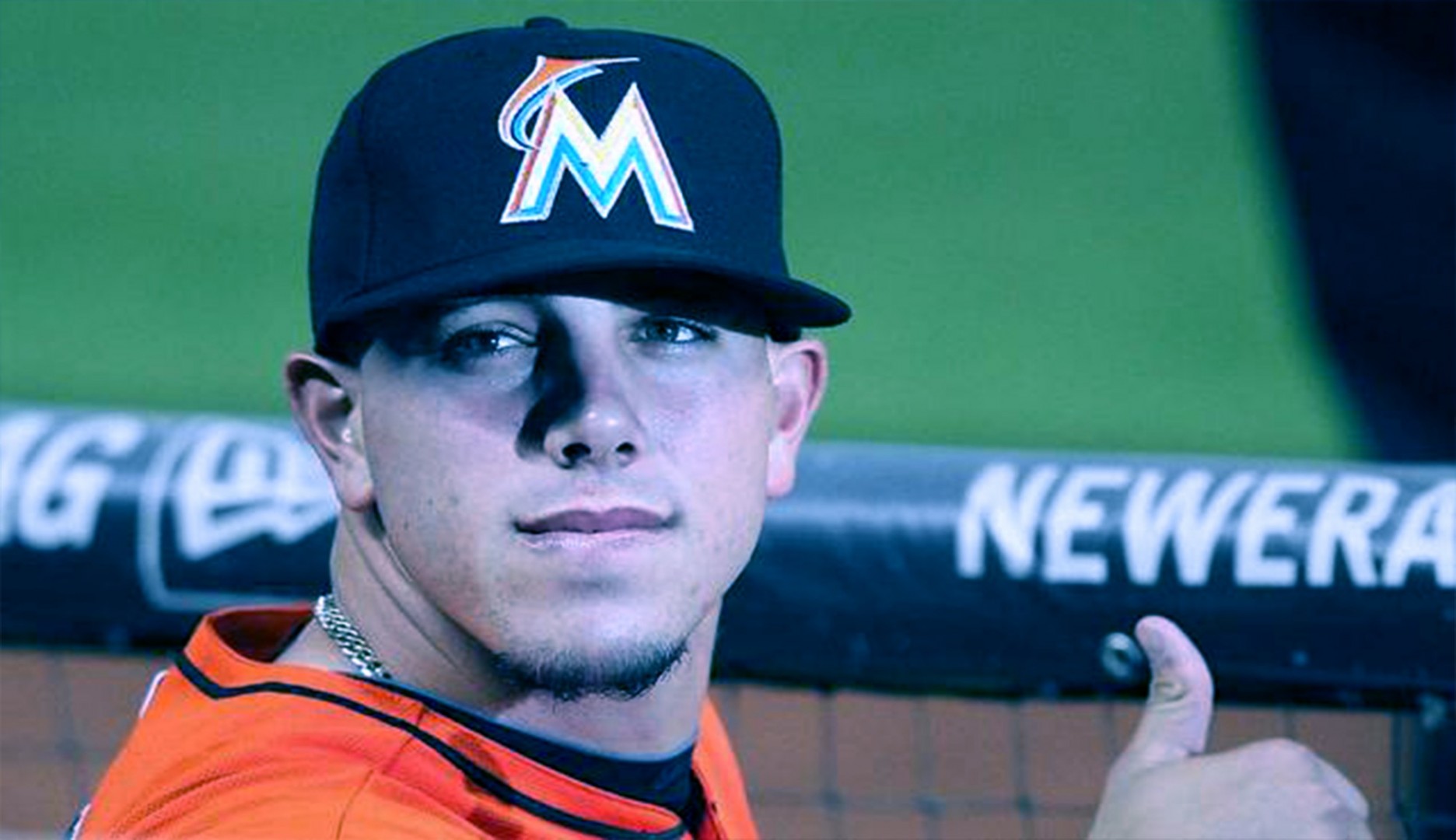 José Fernández en la sala de edición