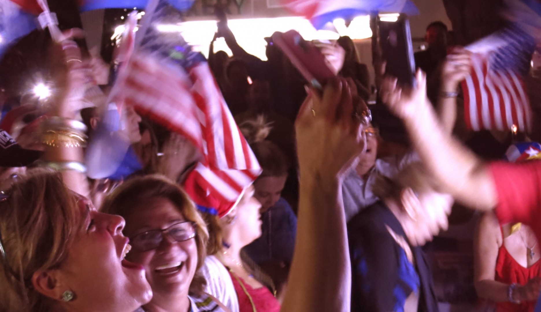 En Cuba silencio y en Miami guaguancó