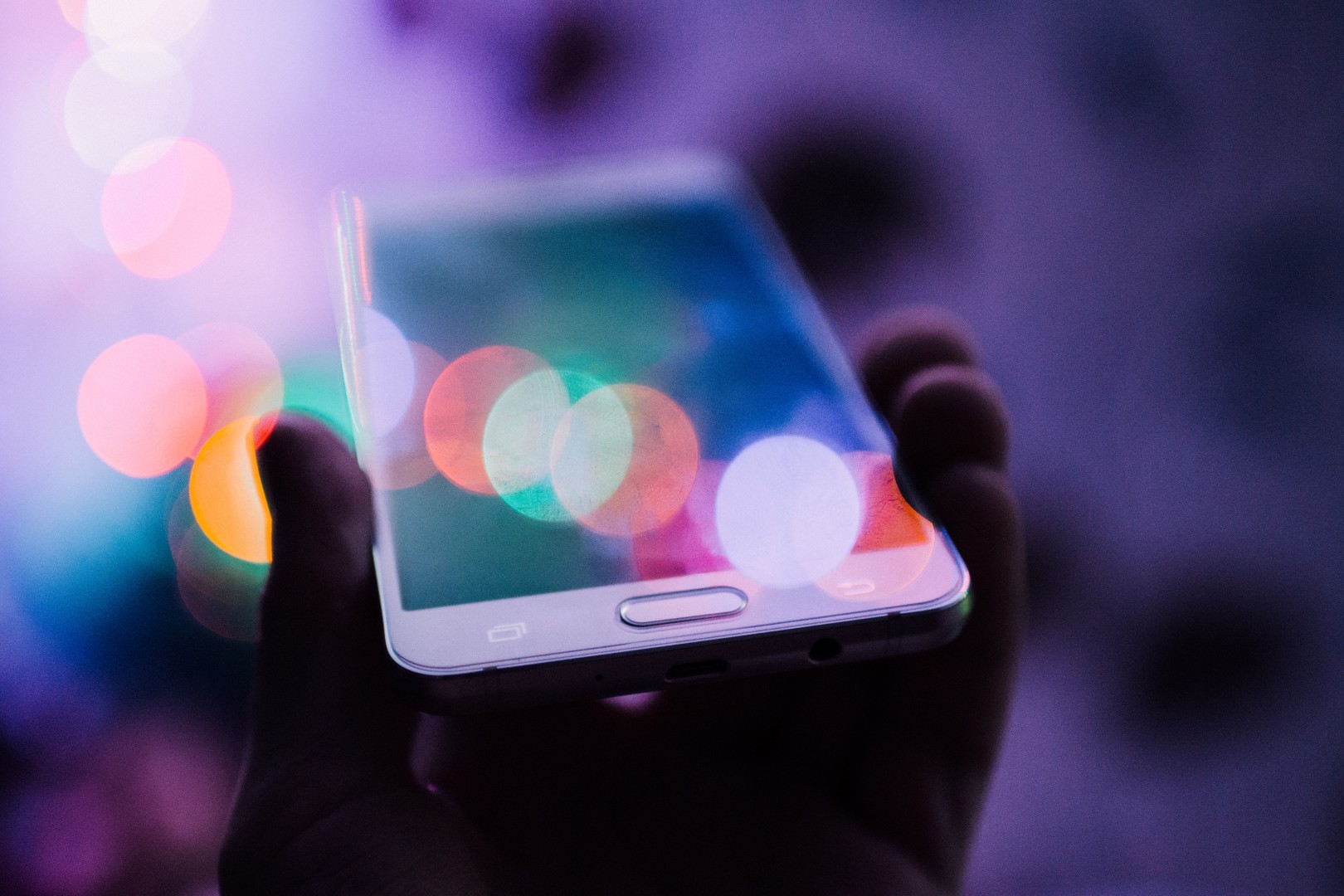 La inteligencia artificial no nos mata, nos inutiliza poco a poco