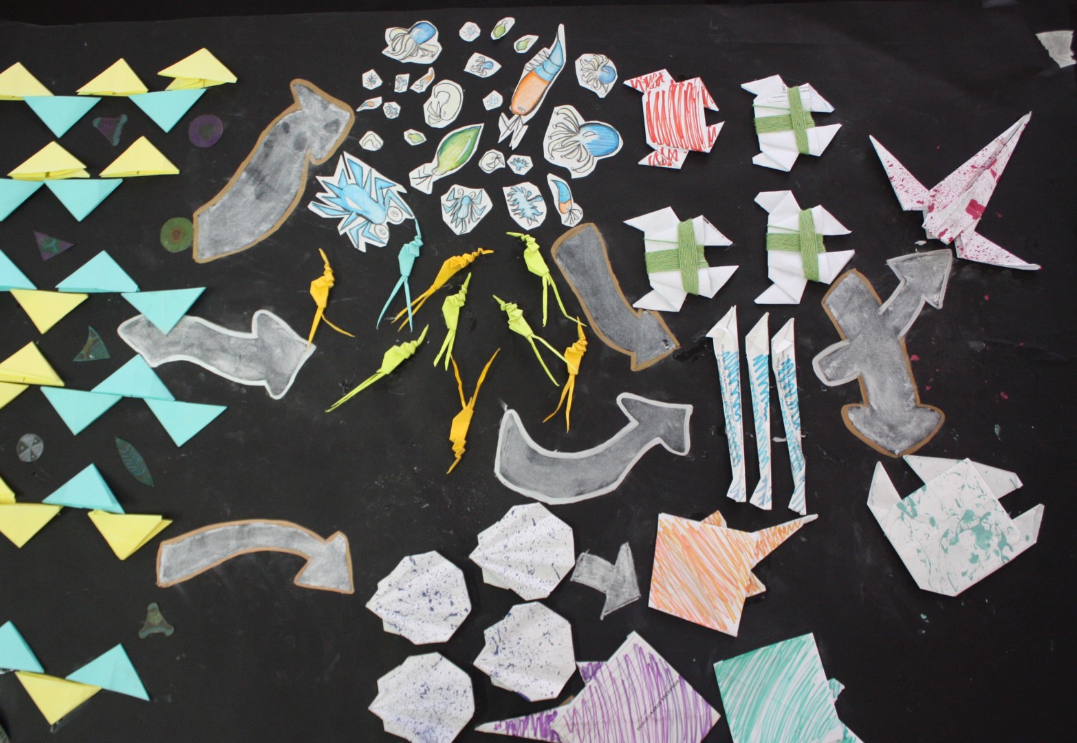 Redes tróficas: Cuando el Origami y el caligrama se encuentran