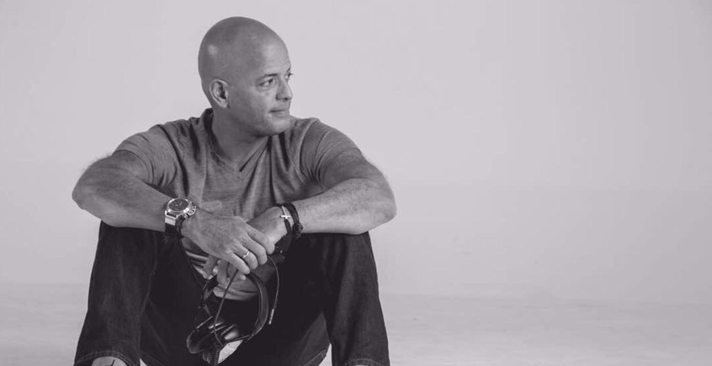 Oscar Leal, un DJ universal