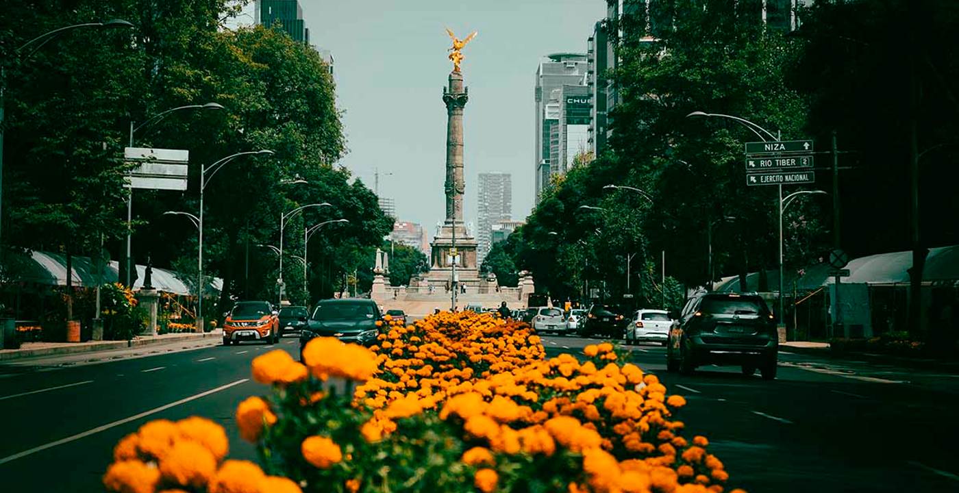 Una ofrenda a los muertos en su día