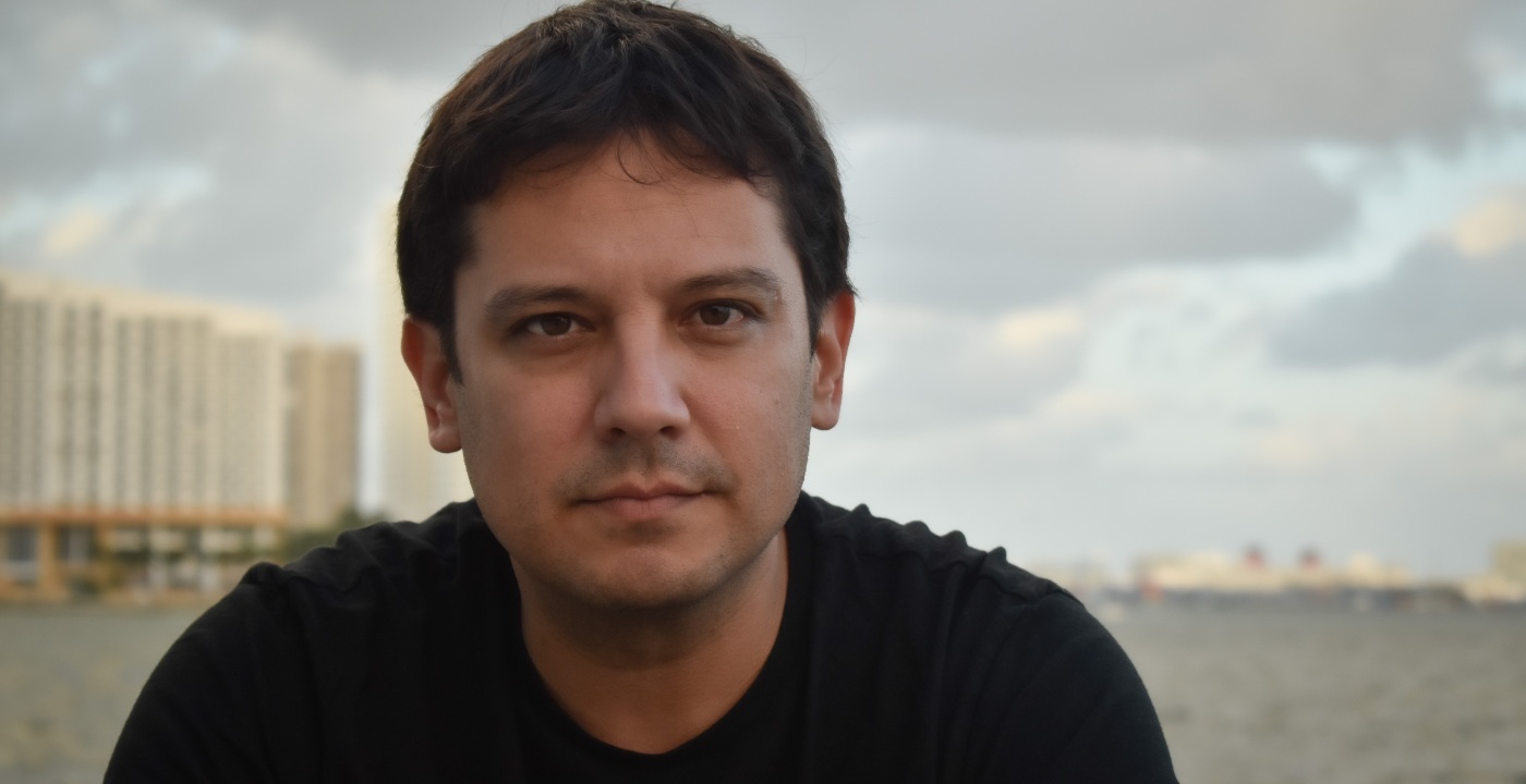 Pedro Medina León regresa con el Comanche, el inspector más icónico de Miami