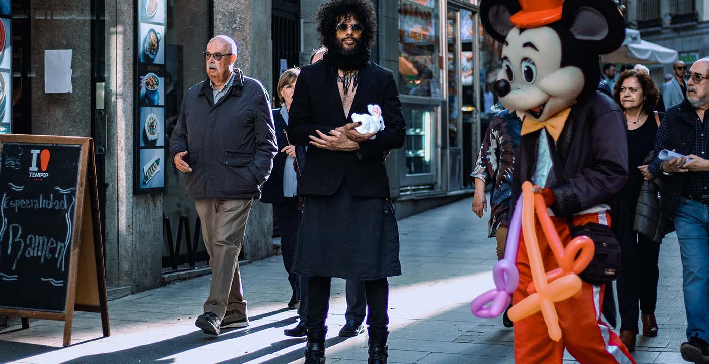 El Arte como un artefacto subversivo: La “Poética de la Madriguera” de Enay Ferrer en Galería Nueva