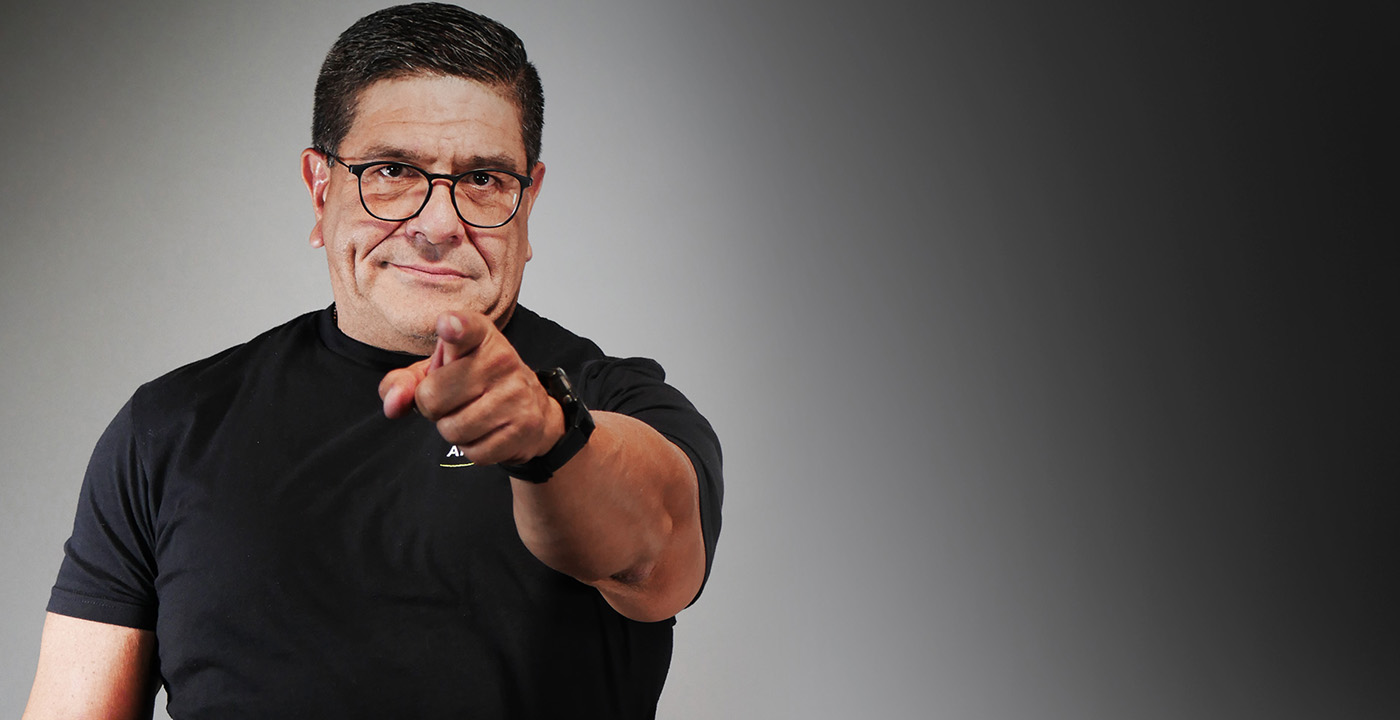 Armando Fit redefine el antienvejecimiento con su libro ‘El poder de los 50’