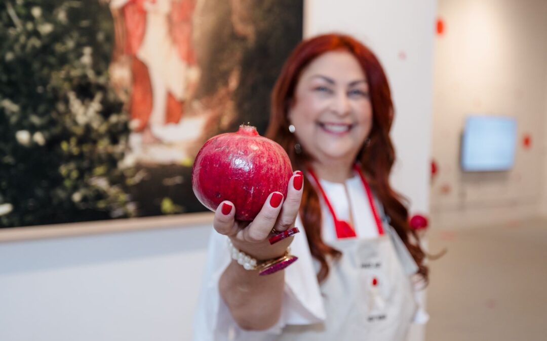 La exposición «The Forbidden Fruit” culmina con un vibrante evento de la comunidad LGBTQ y Live Painting