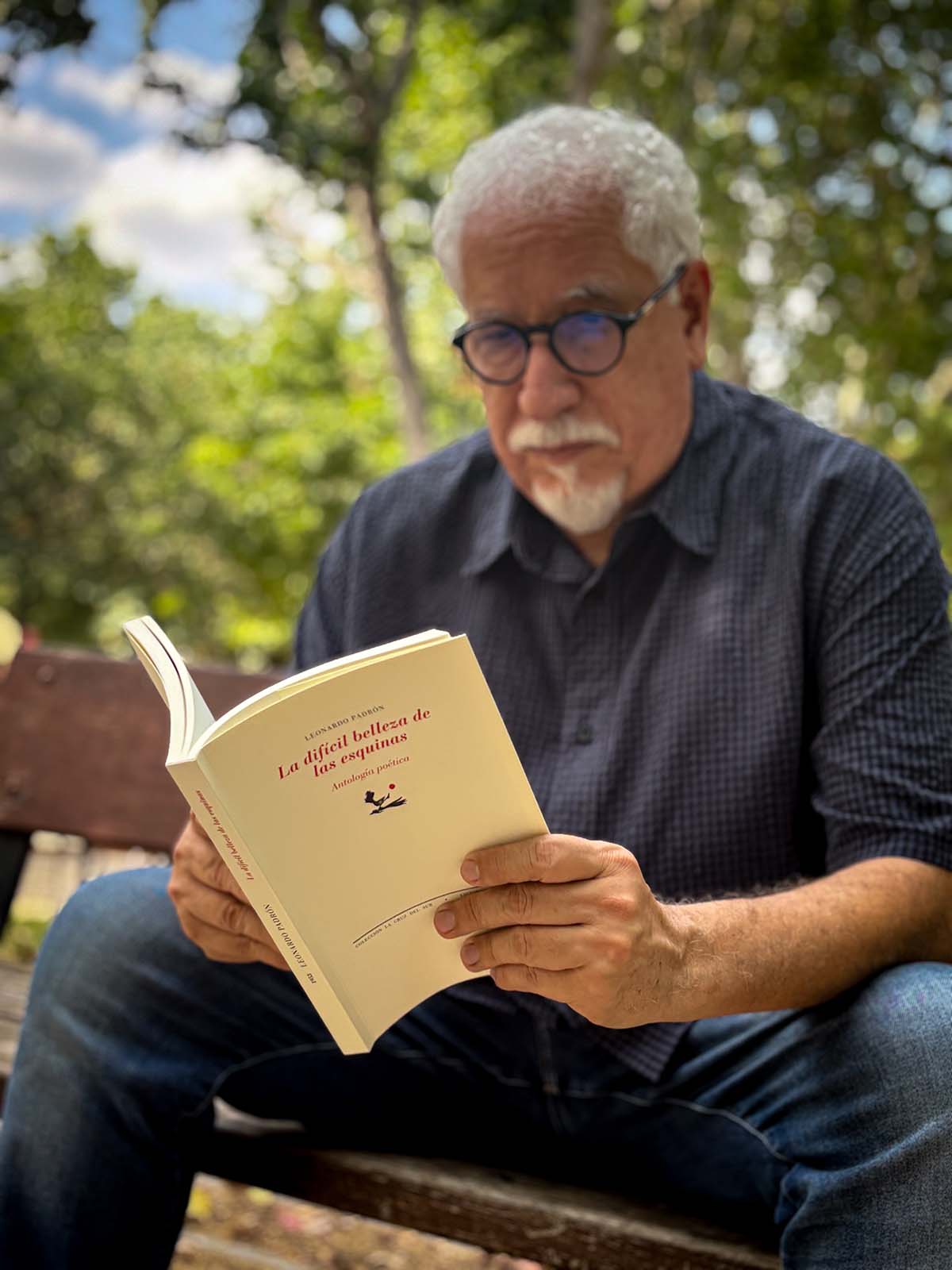 Leo Padron en una esquina 2025