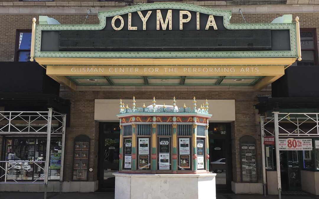 Elvis en el Olympia: la noche en Miami se rindió ante el Rey del Rock