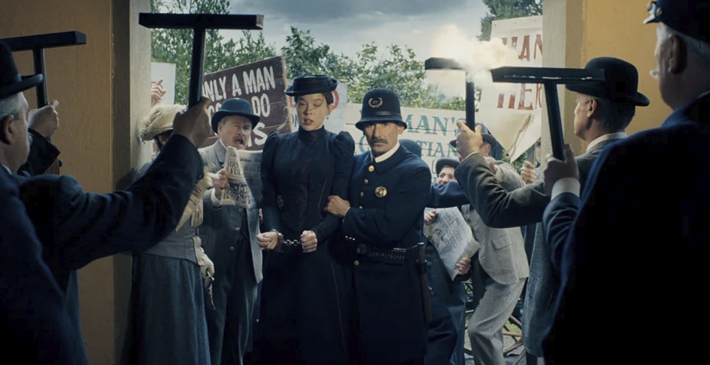 MONSTER: La Historia de Lizzie Borden | Series Sobre 9
